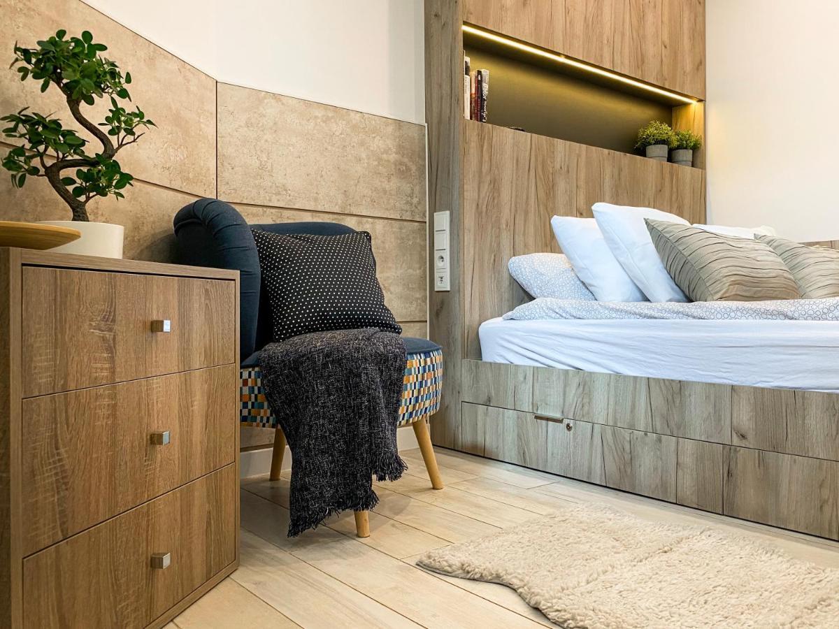 Beautiful Studio For Couples With Air Conditioning - Old Town & Main Station Краков Экстерьер фото