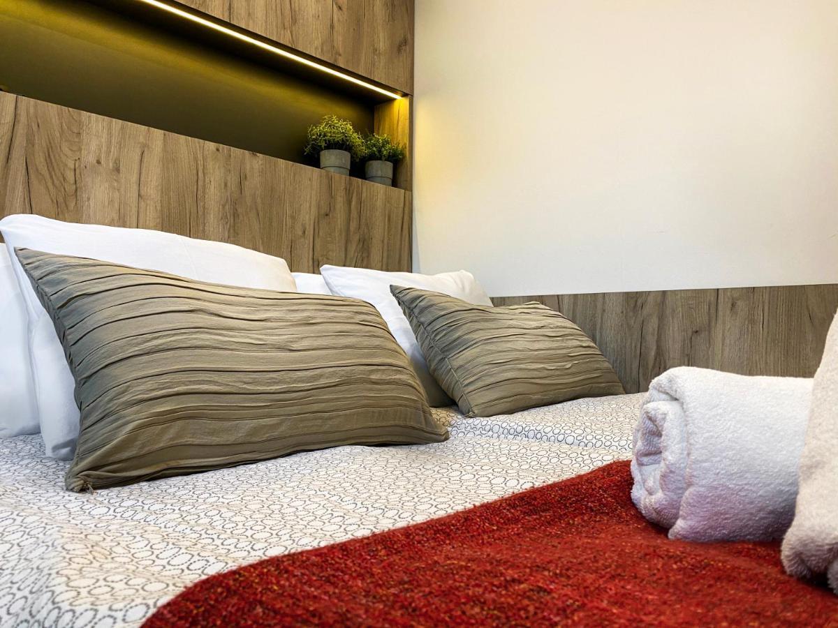 Beautiful Studio For Couples With Air Conditioning - Old Town & Main Station Краков Экстерьер фото