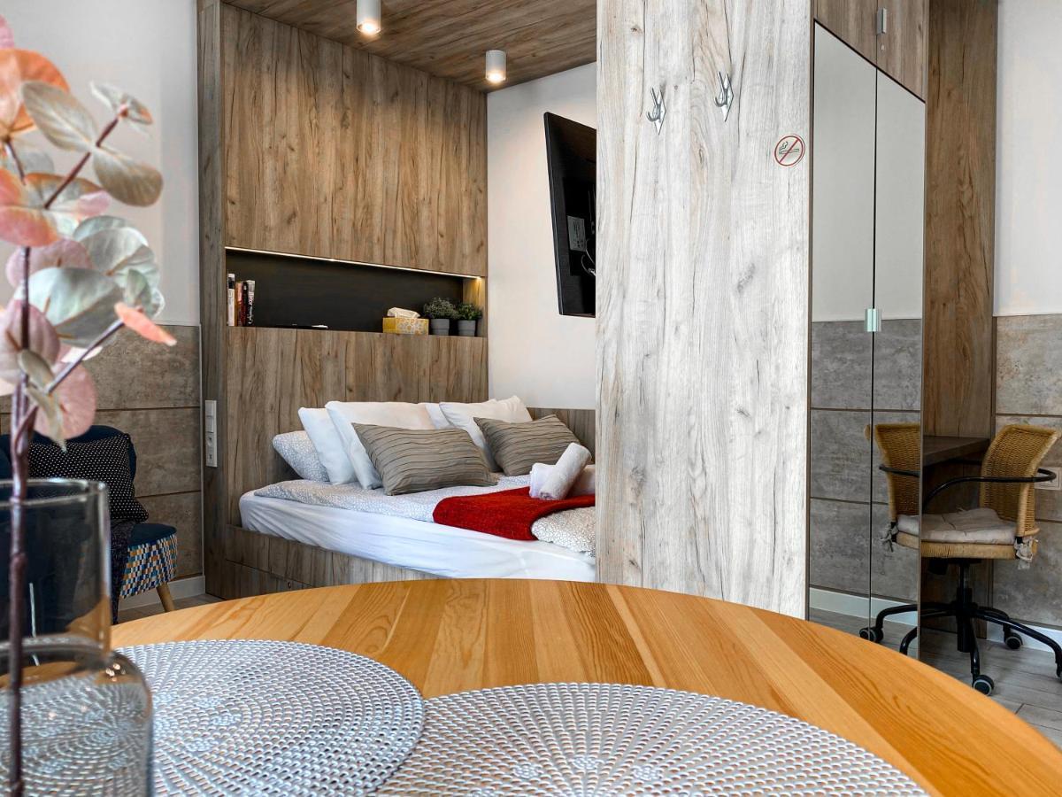 Beautiful Studio For Couples With Air Conditioning - Old Town & Main Station Краков Экстерьер фото